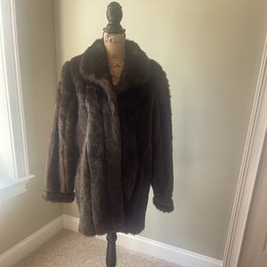 Donna Salyers’ Fabulous Furs - Faux Fur Coat, XL, excellent condition!
